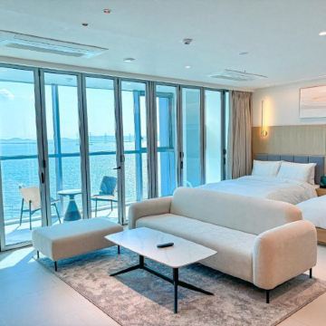 京畿道+首爾5天潮遊之旅 ※連續2晚入住始興Wave M Hotel《保證海景客房約500呎》ANSEONG FARMLAND 、「烏耳島」生命之樹觀景台、紅色燈塔、鸛岩路、「濟扶島」嶼海浪海上纜車