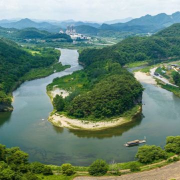 丹陽+寧越+首爾 6天賞景之旅 ※丹陽滿天下天空步道、榮州Museom村、忠州湖遊船體驗、「丹陽八景之首」島潭三峰、寧越十景之一 : 水墨畫之境「立石」、韓半島地形「仙岩村」、朝鮮五大宮殿「昌德宮」