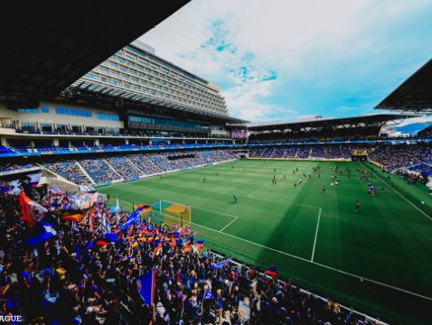 九州 J1甲級聯賽 +春日花祭 6天溫泉之旅   【保證入住1晚】長崎 Stadium City球場酒店(設有球場景觀之大浴場)、 J1甲級聯賽~長崎成功丸 vs 清水心跳 (包門票)、春の花祭