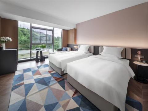 鳳凰古城鳳棲文豪國際酒店