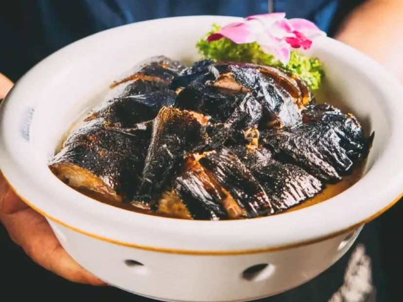 首創黑松露燒鵝