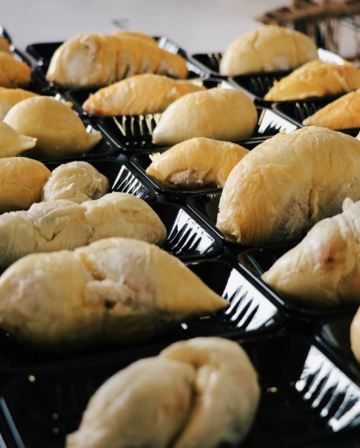 《永安獨家榴槤果園》【季節限定㊣各種名貴榴槤任食】新加坡+馬來西亞 榴槤任食5天團【永安獨家~全新夜景山頂餐廳Puncak ALOP】