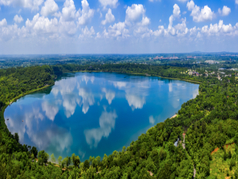 《粵西小城+去程直航船》國家4A級旅遊景區「湖光岩火山風景區」連續2晚保證入住《2025年全新開業》國際品牌~Wyndham茂名化州華訊溫德姆酒店 湛江茂名美食純玩4天團