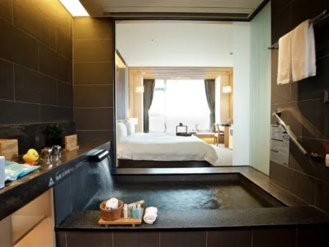 礁溪長榮鳳凰酒