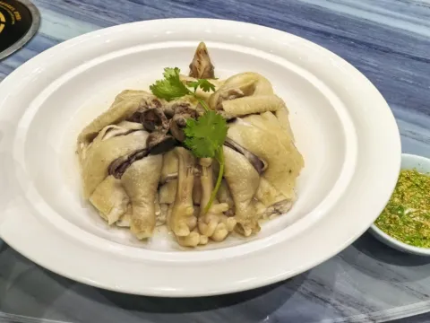 地道文昌潭牛雞