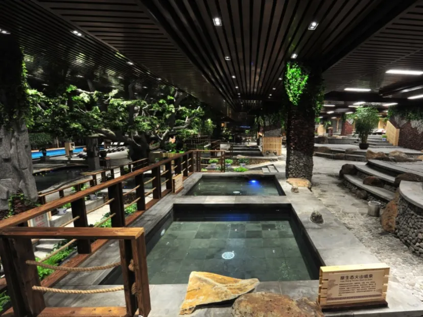 長白山王朝聖地溫泉酒店