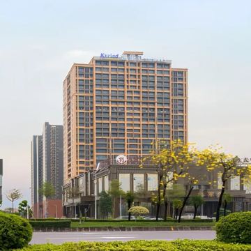 《嶺南古韻》葉問故居、佛山創意產業園、嶺南新天地  保證入住~佛山南莊凱裏亞德酒店 【富貴蠔門海鮮蒸汽火鍋宴】【滋味鮑魚炆雞宴】佛山純玩2天團