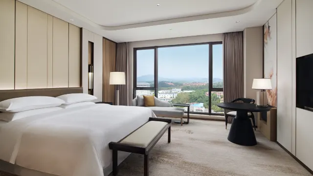 新興筠城喜來登酒店