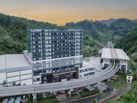 鳳凰古城鳳棲文豪國際酒店 