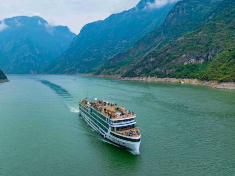 世紀遊輪~江山如詩號  武漢、荊州、宜昌、奉節、重慶6天團  東湖磨山櫻花園、蔡甸油菜花海、枝江安福寺桃花、荊州古城牆賞花步道、三峽大壩、升船機、黃鶴樓、楚王車馬陣、重慶輕軌穿樓、洪崖洞夜景