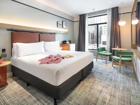 Holiday Inn Bourke Street Mall