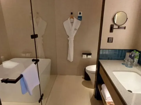 八里福朋喜來登酒店