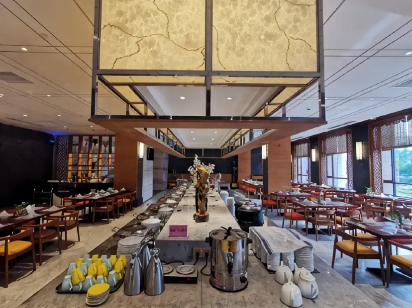 酒店自助早餐