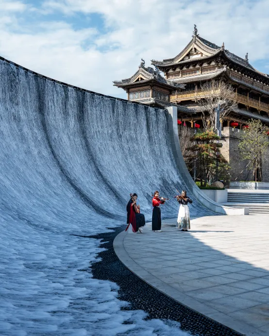 杭州+上海+無錫+海寧5天團·《平玩》海寧鹽官古城、杭州西湖、京杭古運河、無錫蠡園、南長街清明橋文化街區、南京路步行街、美食打卡地~黃河路、黃浦江外灘