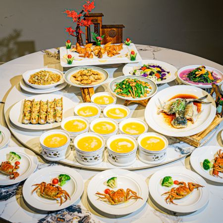 佛山+中山3天團·《平玩》連續2晚保證入住2025年開業順德~德乎酒店【八頭鮑魚撈飯(位上)+蔥燒海參宴】【花膠魚肚燴翅(位上)+陽澄湖大閘蟹(位上)】【堂做石頭啫安格斯牛肉+石鍋金湯花膠煲海鮮宴】