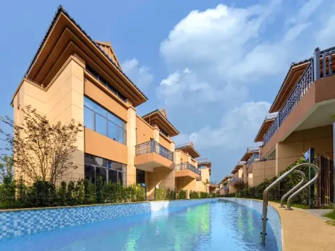 韶關翁源龍泰翁山源溫泉城