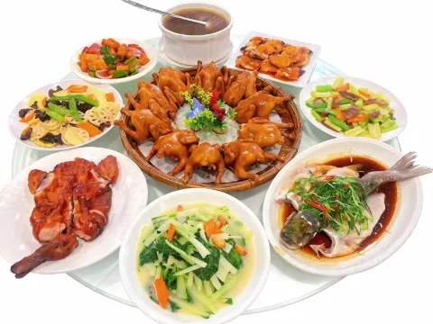 招牌和味貴妃雞宴(保證每人1隻)