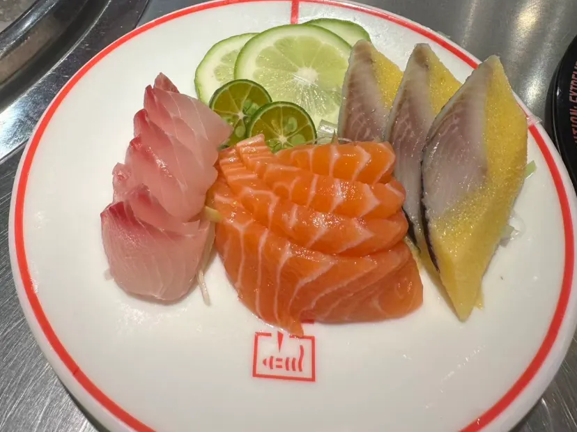 任食三文魚刺身&現烤鰻魚東南亞海鮮烤肉自助餐