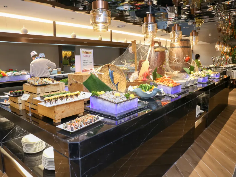酒店自助晚餐