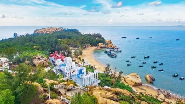 那琴半島地質海洋公園