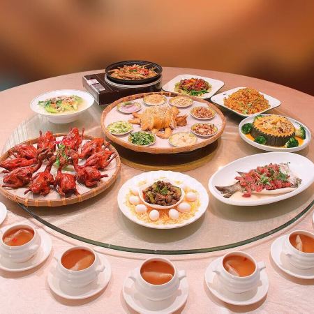 佛山+中山2天團·酒店御廚教煮餸「DIY魚餅」歎中山全鴿宴【(位上)濃鴿湯浸大花膠+(保證每人1隻)網紅爆汁紅燒鴿宴】