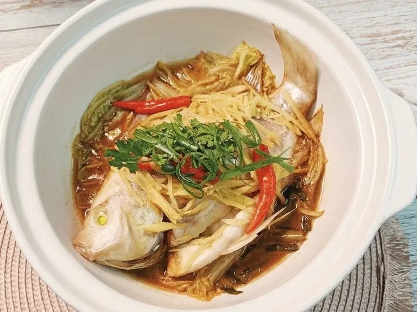 古法生煲金鳳魚