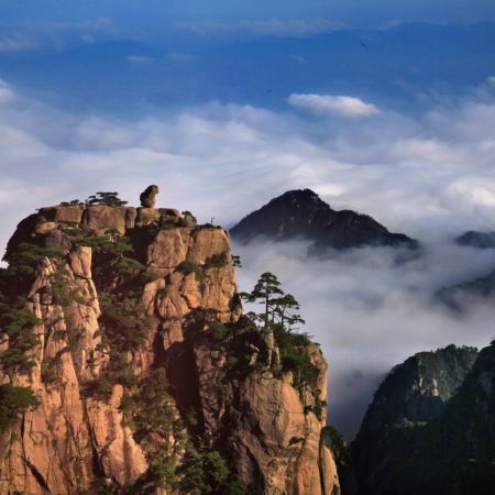 黃山市+合肥4天團·純玩直航團｜黃山(包往返纜車)、宏村、碧山書局、唐模古村徽州魚燈巡遊、三河古鎮、屯溪老街