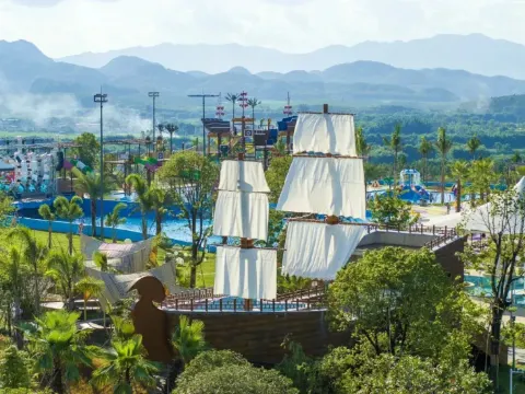 韶關翁源龍泰翁山源溫泉城