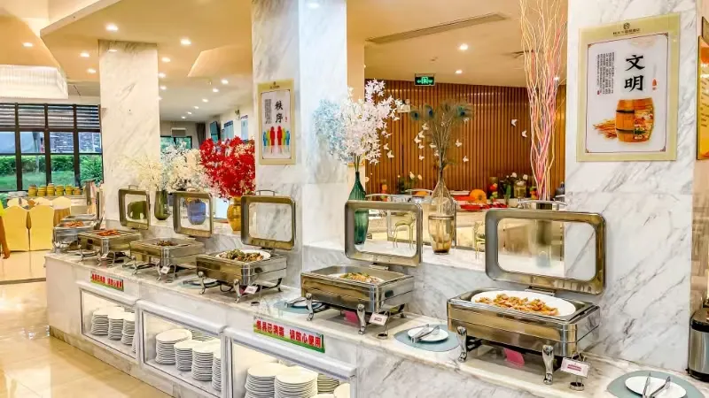 酒店自助晚餐