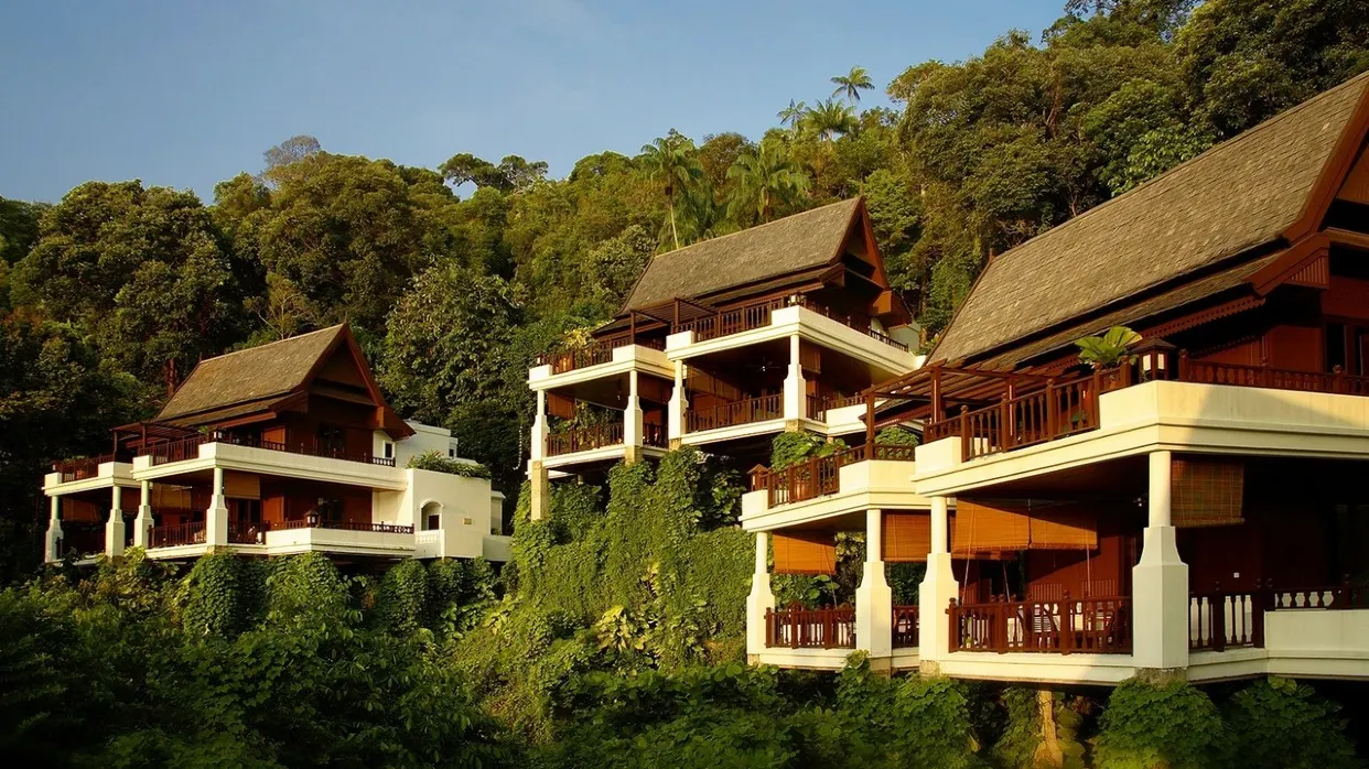 Tropical Hill Villa