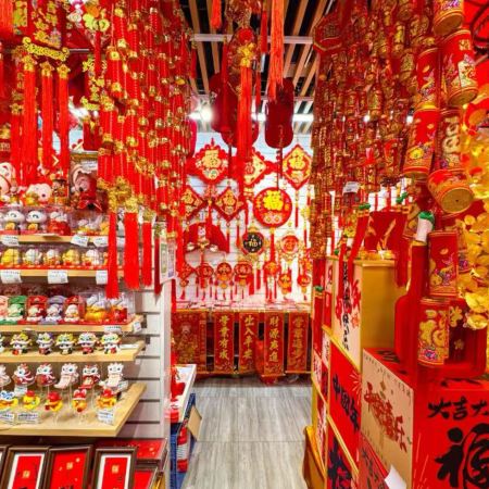 廣州+佛山2天團·年貨節~廣州「一德路」、 大灣區首家~俄羅斯俄貨集市保證入住~2025年全新開業萬富國際酒店