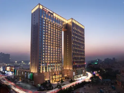 佛山順德龍江聯塑萬怡酒店