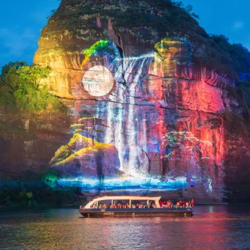 韶關3天團·《光影丹霞+温泉+2晚新酒店》乘船觀賞丹霞大型山水實景光影秀