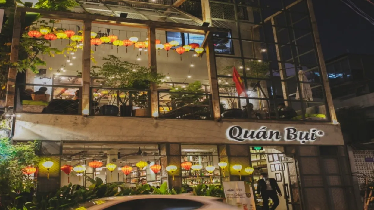 Quan Bui(餐食自理餐廳推薦)