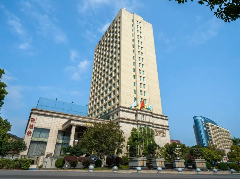 韶關翁源龍泰酒店