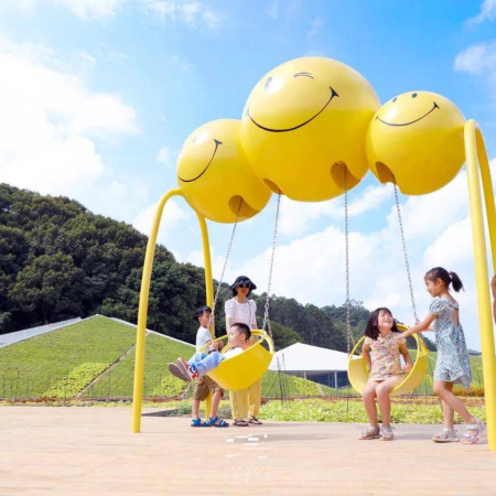 廣州+清遠+佛山3天團·童話世界~世外桃源「天人山水大地藝術園」「融創國際大馬戲~奇幻祕境」穿越西關~夢回嶺南「嶺南印象園」