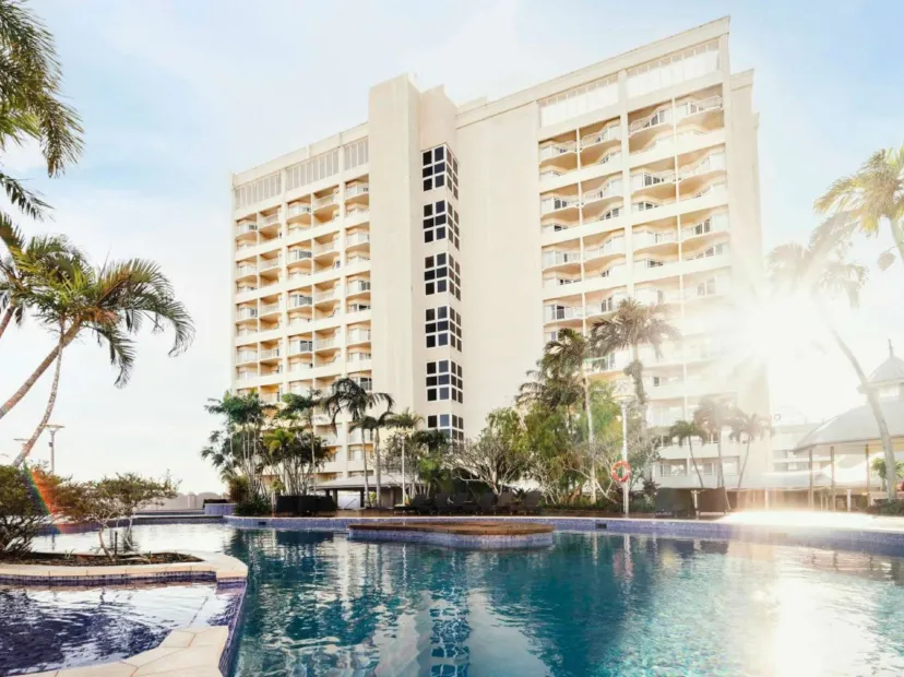 Pullman Cairns International