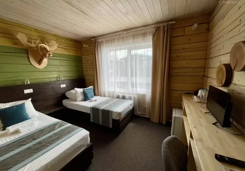 奥利洪島BaikalWood Hotel