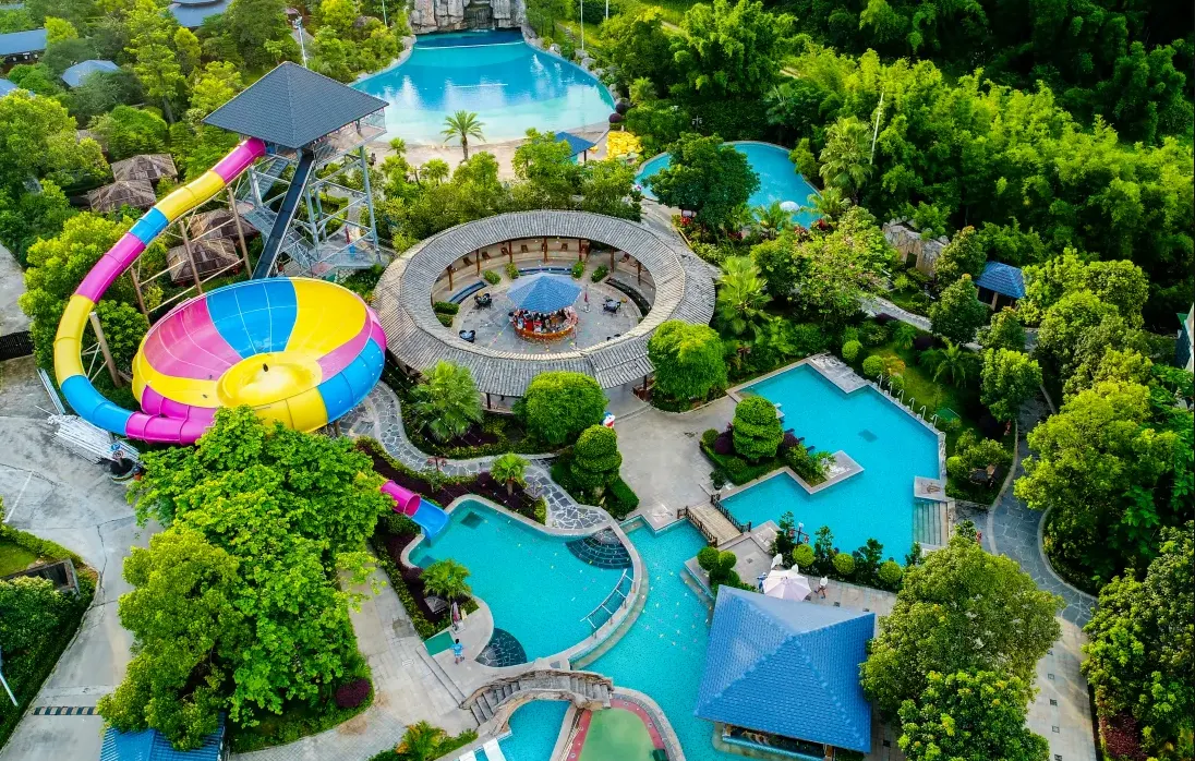温泉水上樂園