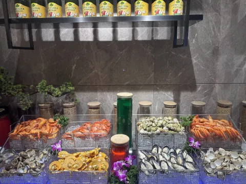 酒店海鮮自助晚餐