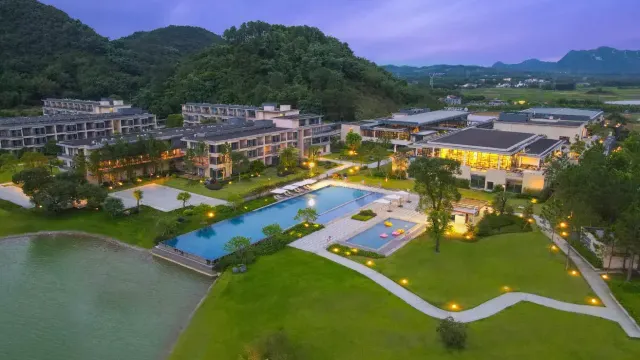積慶里仙湖温泉度假酒店
