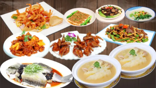 中山+佛山2天團·《中山順德食足8餐》【(位上)古法荷香火瞳翅(順德特色)+琉璃脆皮金豬(每席1隻)】