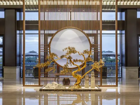 梅州興寧玖崇湖鳳頤溫泉酒店