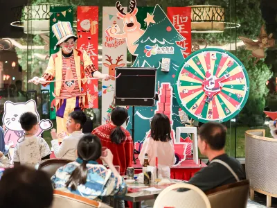 北京5天團·《🎄聖誕限定》世界文化遺產【居庸關長城、頤和園、故宮、天壇公園、明十三陵之定陵】、首鋼園、四合院家訪、煙袋斜街、什剎海荷花市場、天安門廣場、華熙LIVE網紅商業街【限定出發: 12月22-25日】