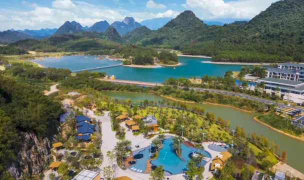 積慶里仙湖温泉度假酒店