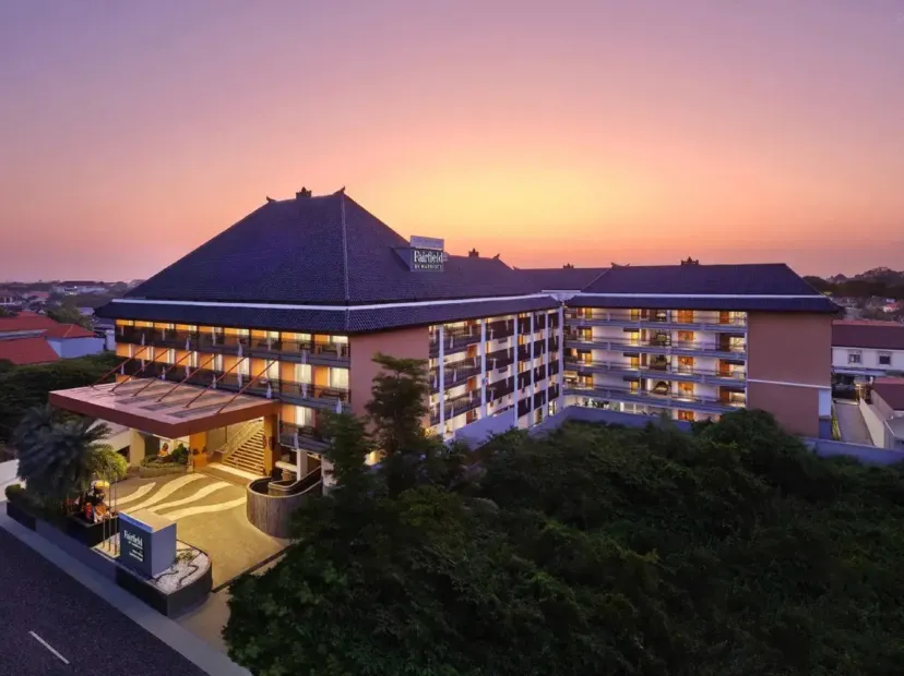 Fairfield by Marriott Sunset Road
