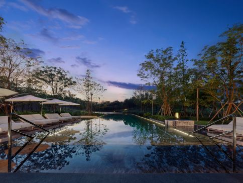 東莞+深圳2天團·《悠閒天半團》保證入住 Banyan Tree 旗下~東莞松山湖悅榕莊(約800呎帶露台獨立湯泉池客房)《靚靚的海》【現撈海鮮+現切牛肉自助餐】【𠮩𠹌私房菜宴】東莞深圳純玩天半團 東莞+深圳2天團·《悠閒天半團》保證入住 Banyan Tree 旗下~東莞松山湖悅榕莊(約800呎帶露台獨立湯泉池客房)《靚靚的海》【現撈海鮮+現切牛肉自助餐】【𠮩𠹌私房菜宴】東莞深圳純玩天半團