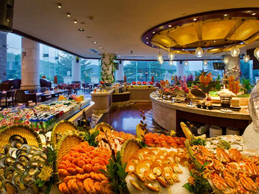 酒店豪華海鮮自助餐