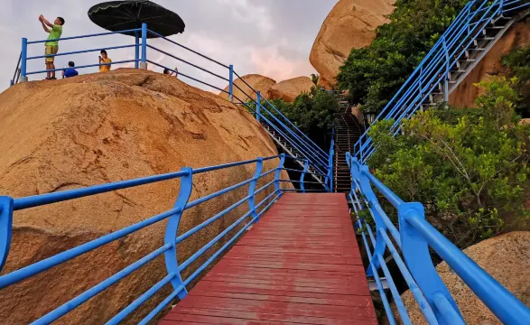 那琴半島地質海洋公園