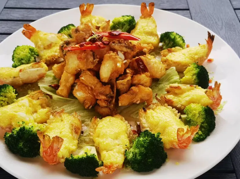 鄔老伯私房菜~金湯佛跳牆(位上)+芝士焗大蝦宴